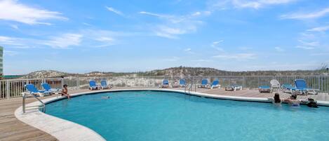 Condo, 1 Queen Bed with Sofa bed (Sugar Beach 312) | Pool