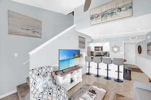 Condo, 1 Queen Bed with Sofa bed (Sugar Beach 315) | Living area