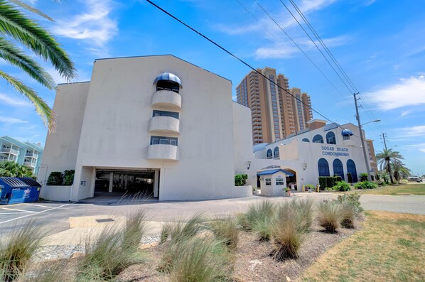 Condo, 1 Queen Bed with Sofa bed (Sugar Beach 315) | Exterior