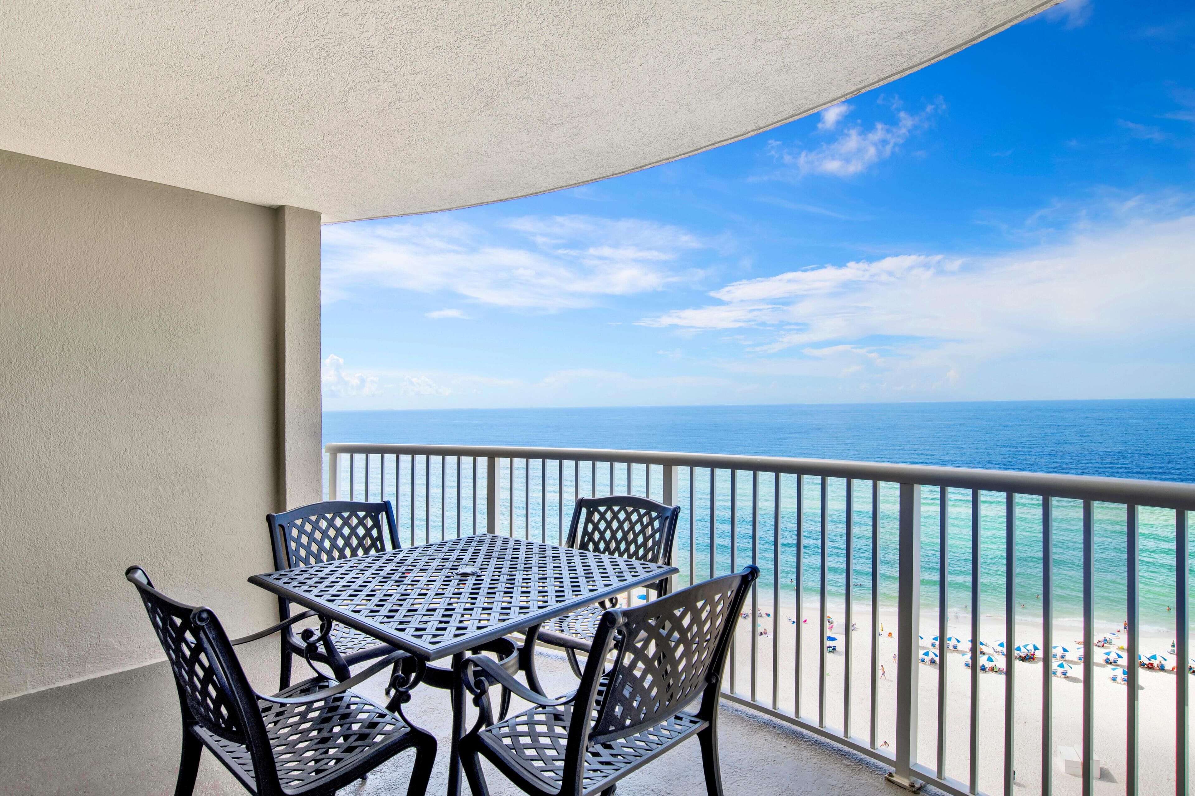 Condo, 1 Queen Bed with Sofa bed (Tradewinds 1102) | Outdoor dining