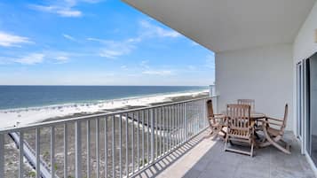 Condo, Multiple Beds (Tidewater 702) | Outdoor dining