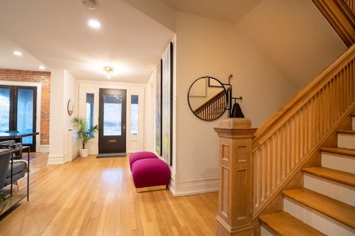 The Buckeye Retreat Mansion