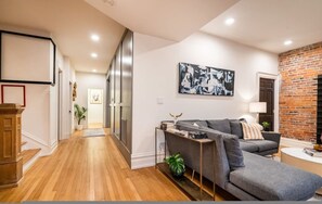 House | 7 bedrooms - The Buckeye Retreat Mansion (Columbus)