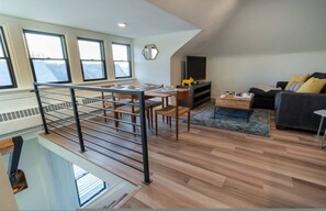 House | 7 bedrooms - The Buckeye Retreat Mansion (Columbus)