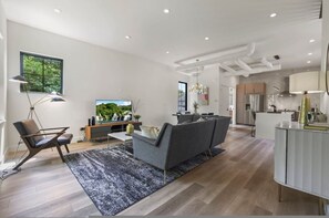 4 عدّة غرف نوم