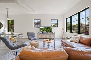 4 عدّة غرف نوم