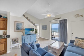 Condo, várias camas (Sugar Beach 341) | Área de estar