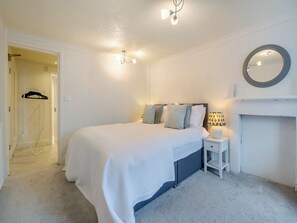 4 Schlafzimmer, kostenloses WLAN, Bettwäsche