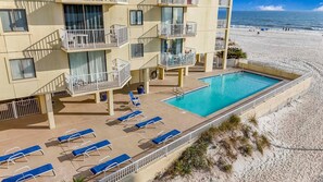 Condo, varias camas (The Whaler B3) | Alberca