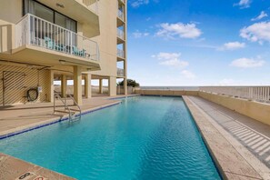 Condo, varias camas (The Whaler B3) | Alberca