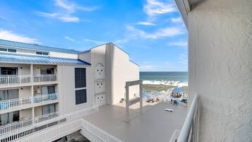 Condo, 1 King Bed with Sofa bed (Sugar Beach 352) | Property grounds