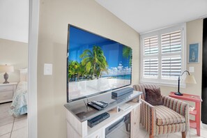 Condo, Plusieurs lits (Gulf House 401) | Intérieur