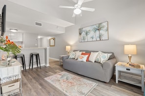 Condo, 1 King Bed with Sofa bed (Sugar Beach 355) | Living area
