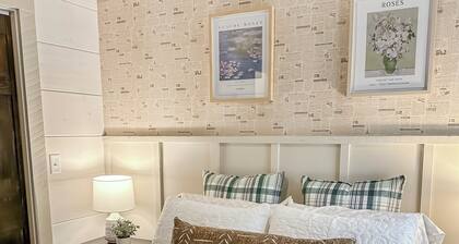 The Green Mountain-Newly Build Cabin with AC, WiFi in Greeneville-Family-Pets
