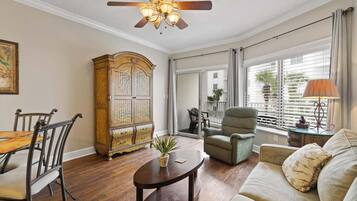 Condo, 1 King Bed with Sofa bed (Palm Beach A23) | Living area