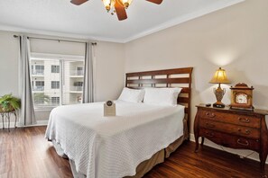 コンドミニアム キングベッド 1 台ソファーベッド付き (Palm Beach A23) | 1 室のベッドルーム