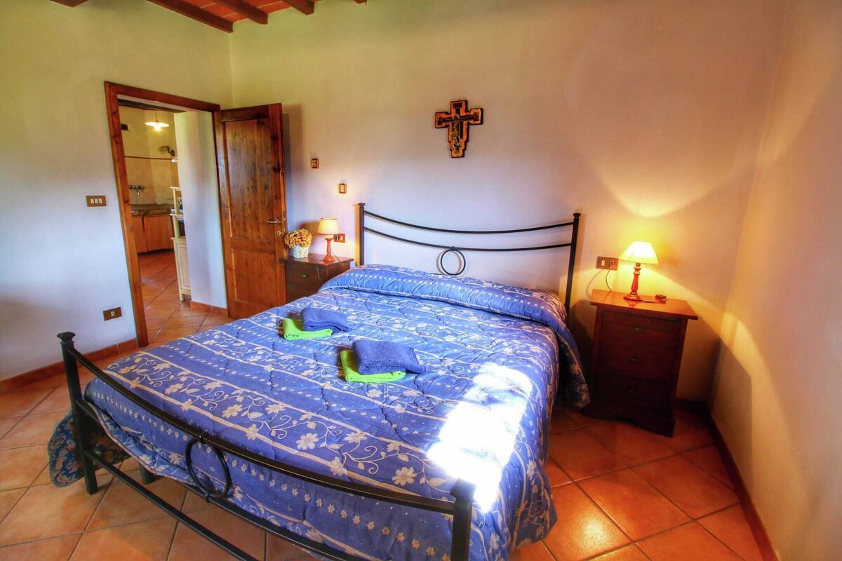 Comfort House, 2 Bedrooms | 5 bedrooms, individually furnished, bed sheets