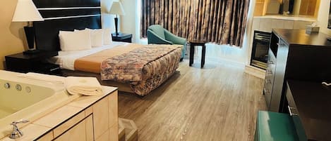 جناح - سرير ملكي | واي فاي مجانًا وملاءات أسرّة