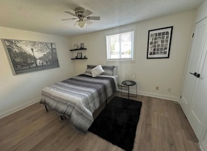 2 bedrooms, WiFi, bed sheets