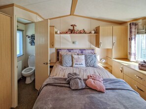 2 bedrooms, free WiFi, bed sheets - Cascade Mini Lodge - UK48412 (Newton Stewart)