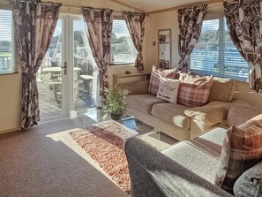 TV - Cascade Mini Lodge - UK48412 (Newton Stewart)