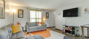 4 Mi to Dtwn: Family Home in Buffalo