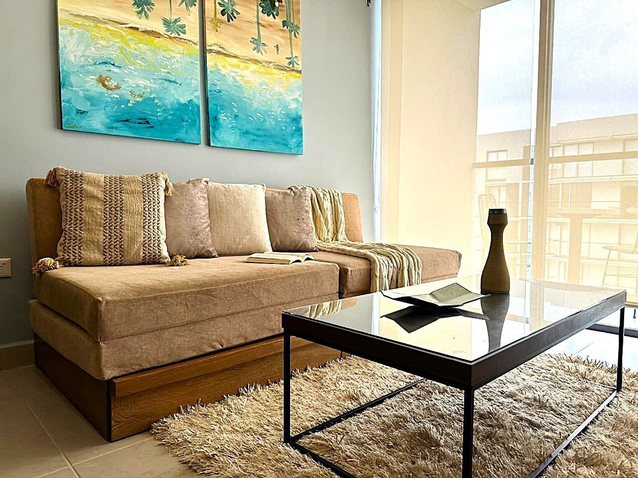 Apartment | Living area | Flat-screen TV