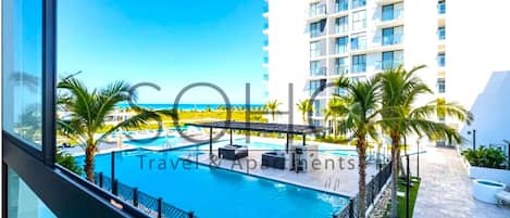 Alberca al aire libre