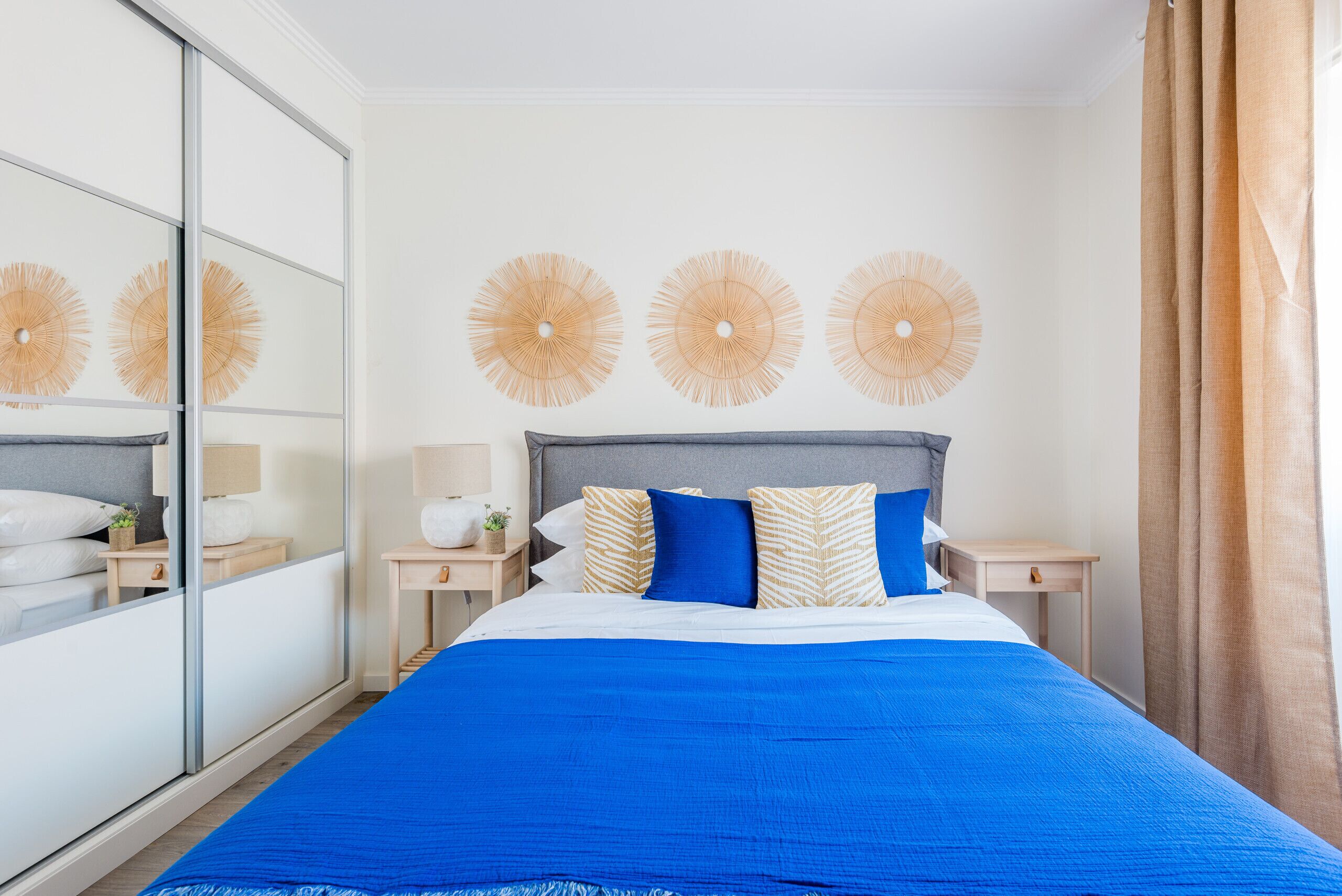 3 quartos, ferros/tábuas de passar roupa, Wi-Fi de cortesia