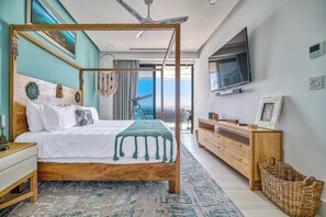 4 bedrooms, iron/ironing board, travel cot, free WiFi - NEW Apartment with the better front view sea , in charming Bucerías (Bucerías)