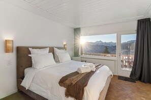 Panoramic Double Room, Mountain View, Mountainside | Free minibar items, individually furnished, desk, laptop workspace - Crans Montana Suites (Crans-Montana)