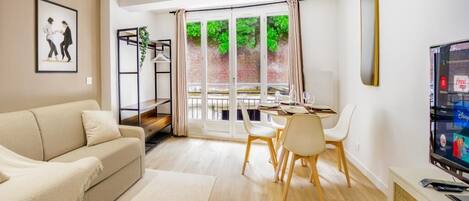 تلفزيون ذكي