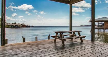 Lakefront relaxation with private dock