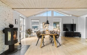 Dining - 3 bedroom cozy home in Nibe (Nibe)