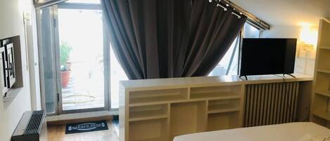 2 chambres, fer et planche à repasser, Wi-Fi gratuit, draps fournis