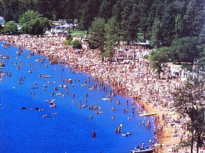 Lakefront Nest Beach House Suite