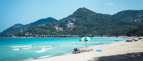 Sun-loungers, beach towels
