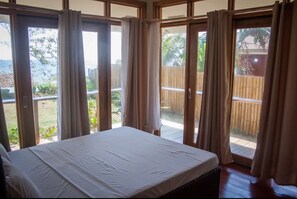 3 bedrooms, free WiFi, bed sheets