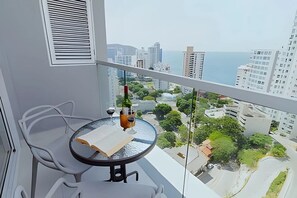 Apartment | Outdoor dining - Apartamentos Ambar Roca - by SOHO (Santa Marta)