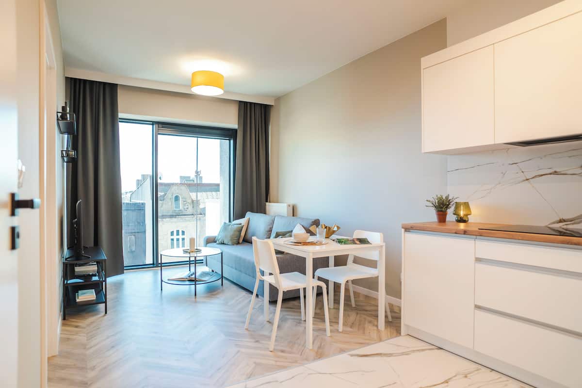 Comfort Apartment, 6th floor | Bàn ủi/dụng cụ ủi quần áo, truy cập Internet không dây miễn phí