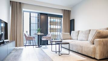 Comfort Studio, City View, 17th floor | 1 Schlafzimmer, individuell dekoriert, individuell eingerichtet