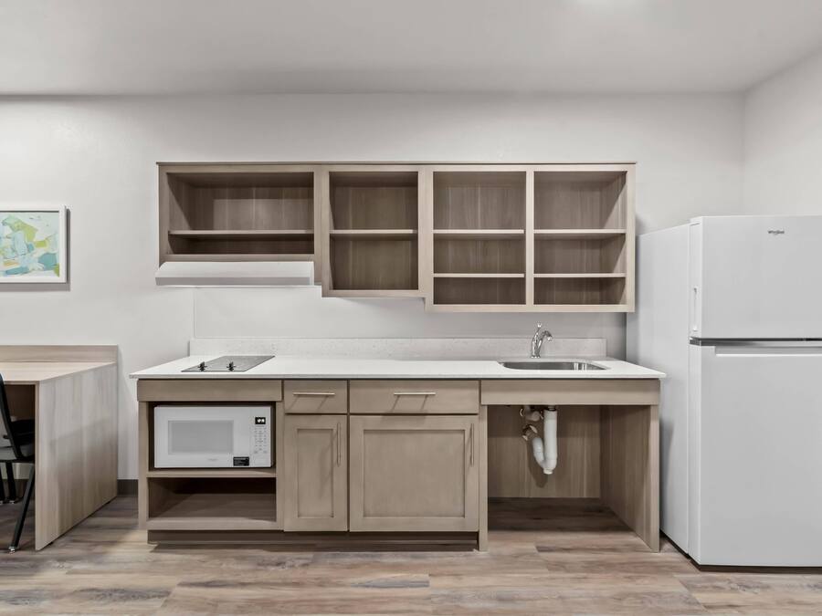 Suite, 1 très grand lit, accessible aux personnes à mobilité réduite, non-fumeurs | Bureau, Wi-Fi gratuit, draps fournis