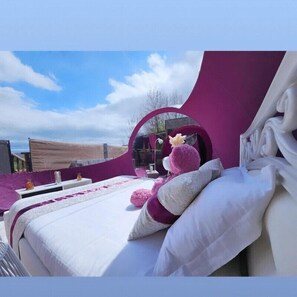 1 bedroom, free WiFi, bed sheets - La Bulle Des Anges (Dormir à la belle étoile) (Illoud)