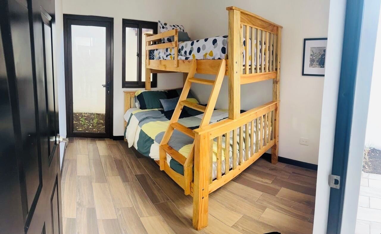 4 habitaciones, wifi y ropa de cama 