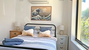 3 bedrooms, travel cot, Internet - Infinity at Surf Beach (Surf Beach)