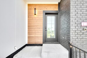 Exterior detail - Modern Bachelorette Retreat — Rooftop, Karaoke, Near Downtown Broadway. (Nashville)