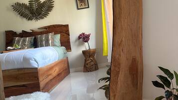 2 Schlafzimmer, BĂŒgeleisen/BĂŒgelbrett, kostenloses WLAN, BettwĂ€sche