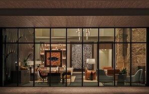 Bar en el lobby