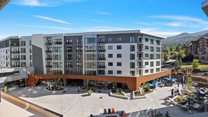 Luxury Condo, 2 Bedrooms, Balcony, Slope side | Balcony view