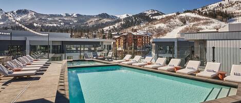 Alberca al aire libre